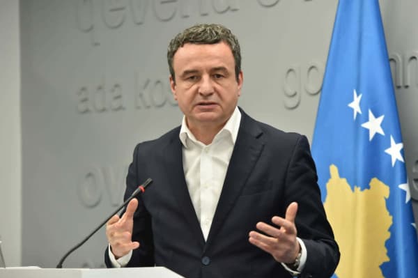 Kurti arsyeton ndarjen e 2 milionë eurove për linjat ajrore
