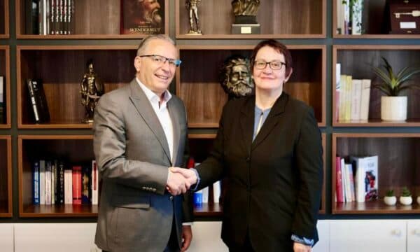 Aida Dërguti në PDK, Hamza: Në këtë mision, do të punojmë bashkë