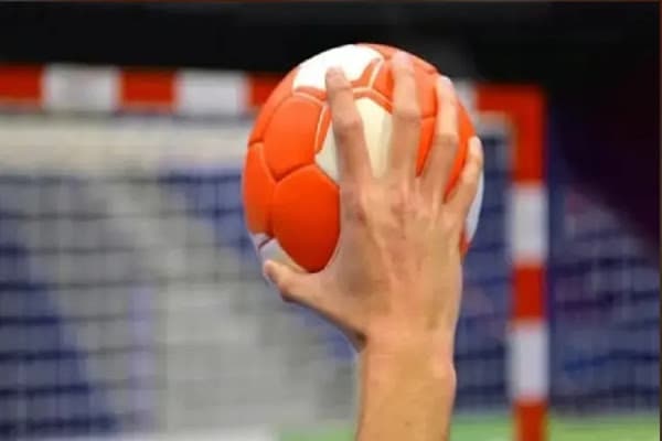 Publikohet lista e lojtarëve për Kombëtaren e Kosovës