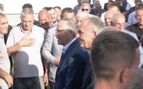 Hamza në Malishevë: Rritje të pagave 50%, asnjë pension nën 300 euro