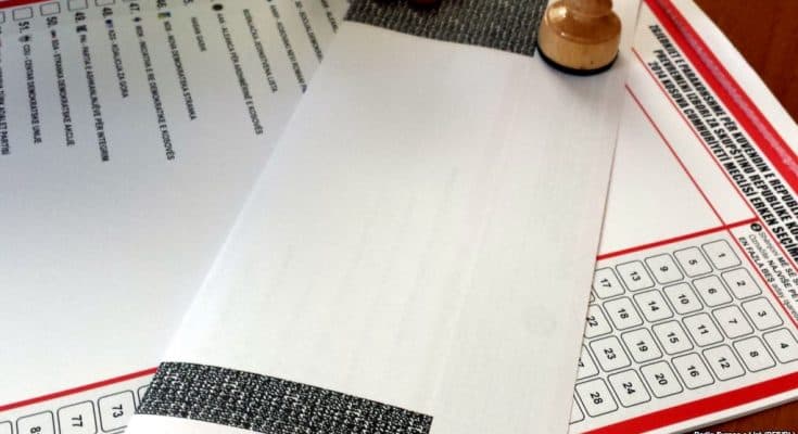 Përfundon numërimi në 9 qendra, tërhiqen mbi 85,700 pako me fletëvotime nga jashtë