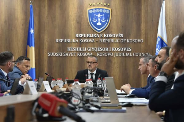 ​Dështon mbledhja e KGJK-së, debat mes anëtarëve
