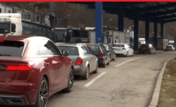 Pse u krijuan kolona të gjata në Kroaci? MPJD-ja tregon arsyen